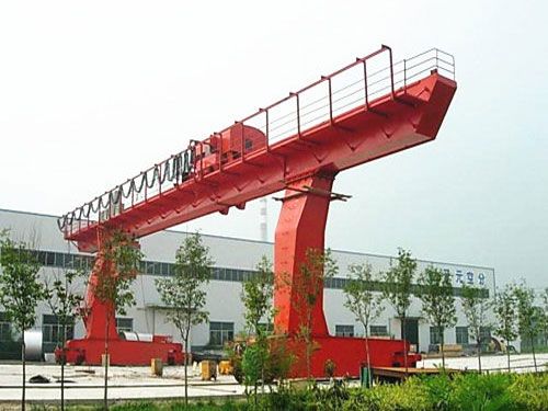 起重機磨合期使用與維護要點